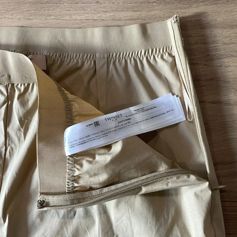 Twinset Milano Kakhi Casual Trousers Pants NWT Size 42, USA 6